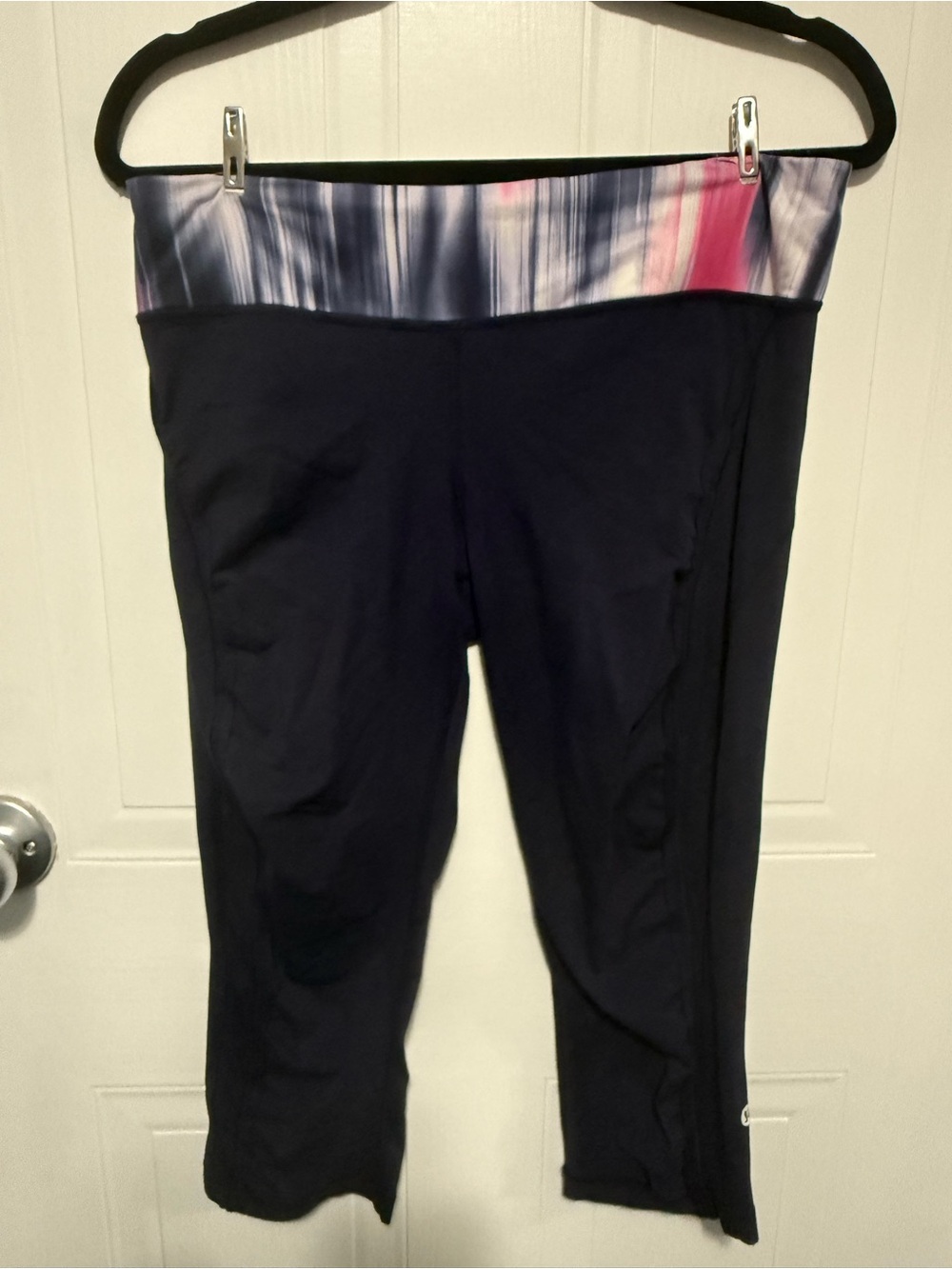 Lululemon Navy Cropped Leggings with Multicolor Waistband